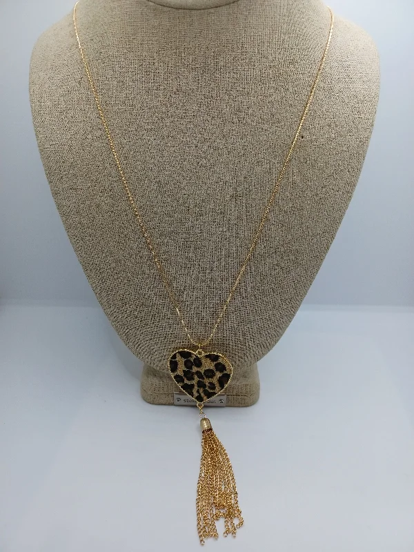 chic necklaces for women -Leopard Heart Necklace