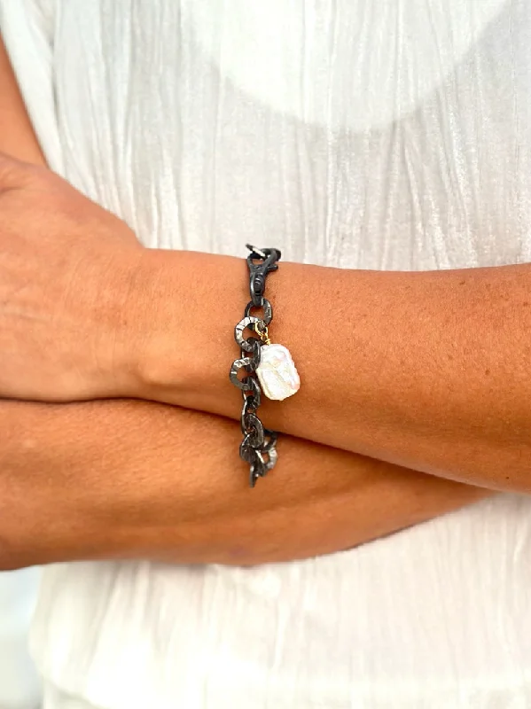 stylish stacking bracelets -stylish stacking bracelets -Ruffle Washer Chain Nugget Pearl Bracelet - Gunmetal