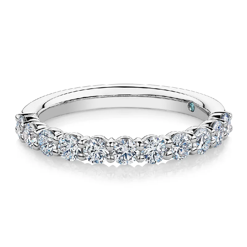 heart-shaped rings for women -Premium Lab-Grown Diamond, 0.90 carat TW round brilliant wedding or eternity band in platinum