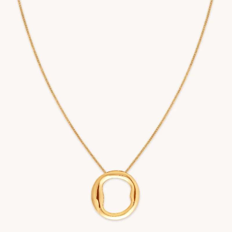 long chain necklaces for women -O Initial Bold Pendant Necklace in Gold